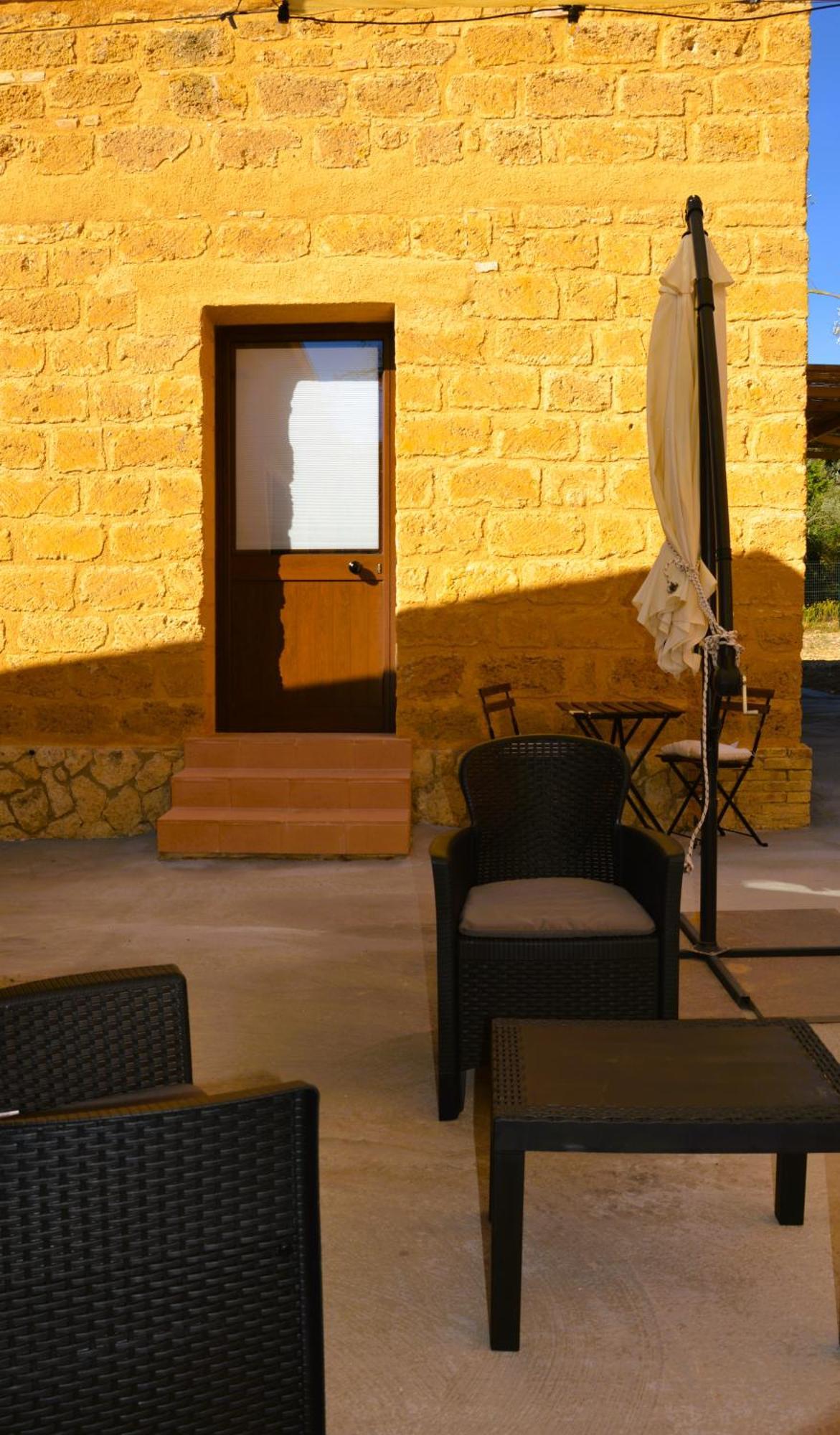 Il Giardino Del Tempio Bed and Breakfast Αγκριτζέντο Εξωτερικό φωτογραφία