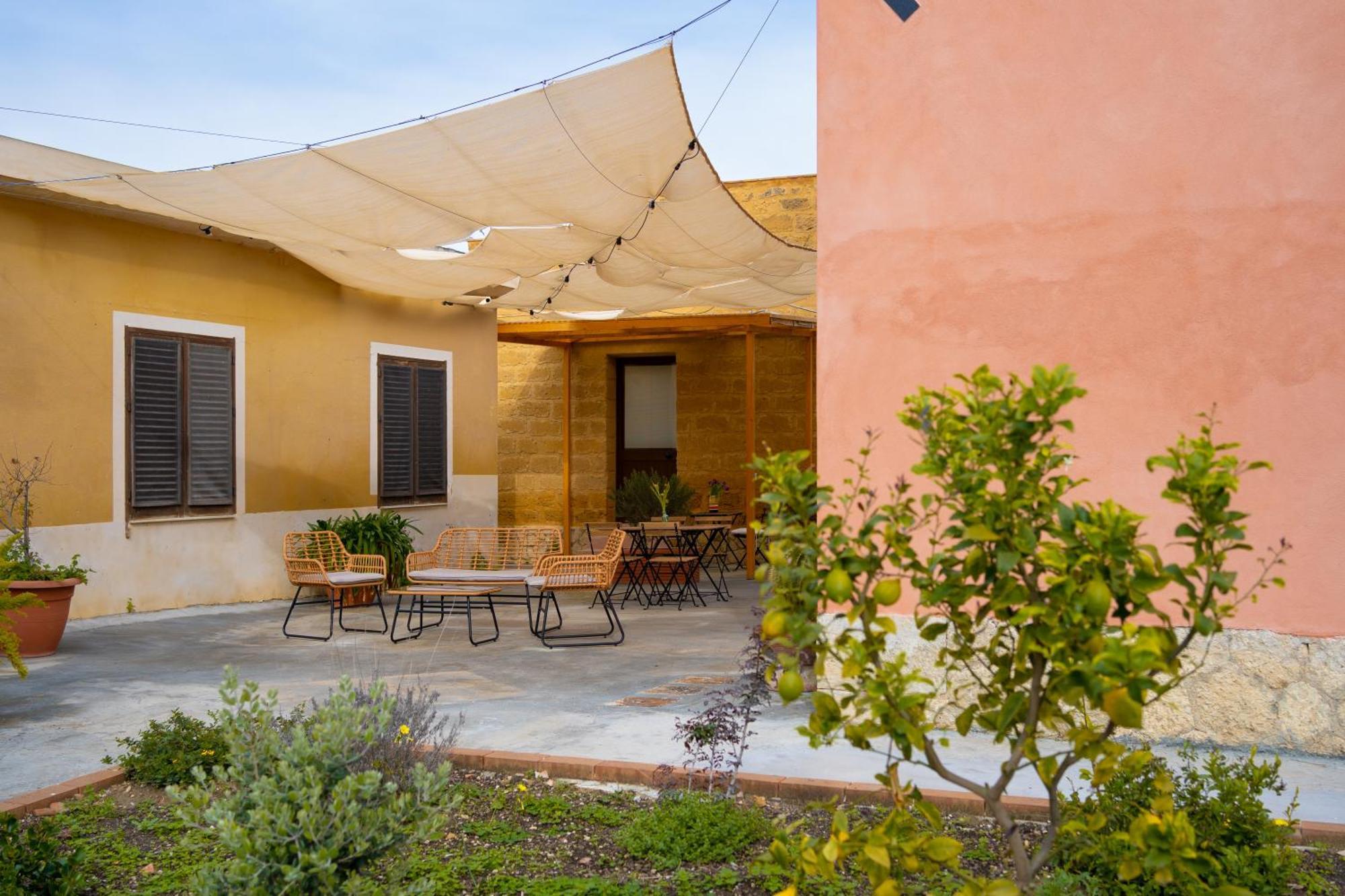 Il Giardino Del Tempio Bed and Breakfast Αγκριτζέντο Εξωτερικό φωτογραφία